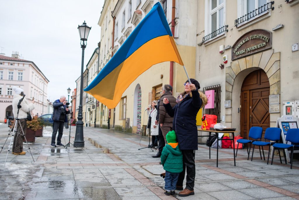 Solidarni z Ukrainą – spotkanie na tarnowskim Rynku [zdjęcia]