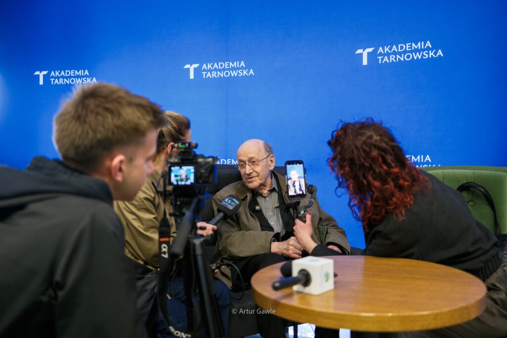 Ks. prof. Michał Heller obchodzi 90. urodziny [zdjęcia]