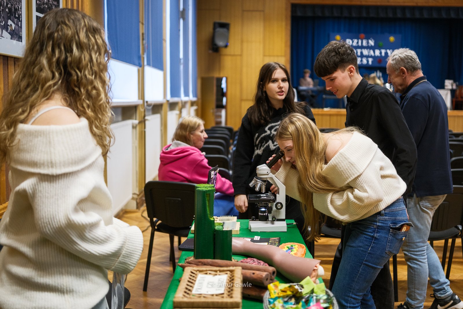 Zespół Szkół Technicznych w Mościcach otworzył drzwi dla przyszłych uczniów [zdjęcia]