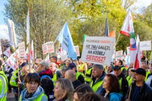 Protest pracowników Grupy Azoty: w obronie warunków zatrudnienia [zdjęcia]